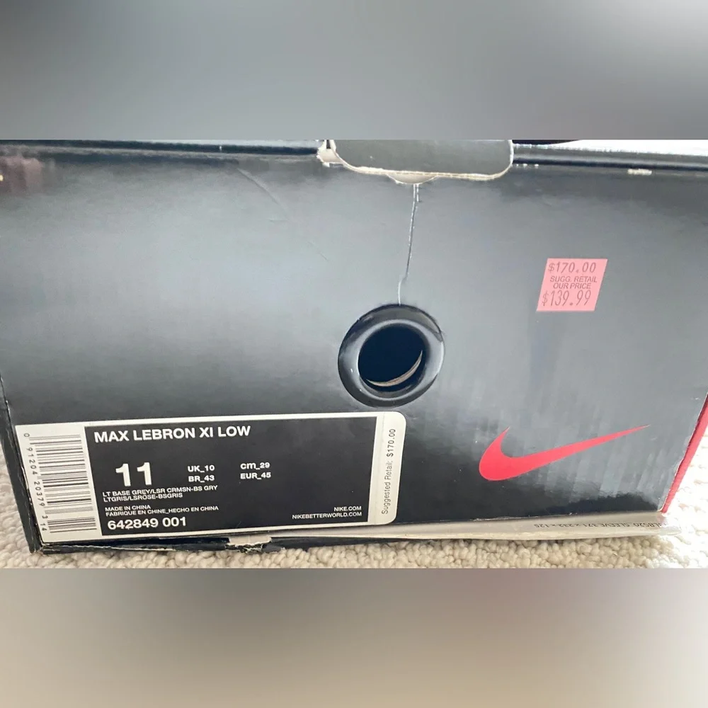 Nike LeBron Maison du LeBron men's 11 wz original box